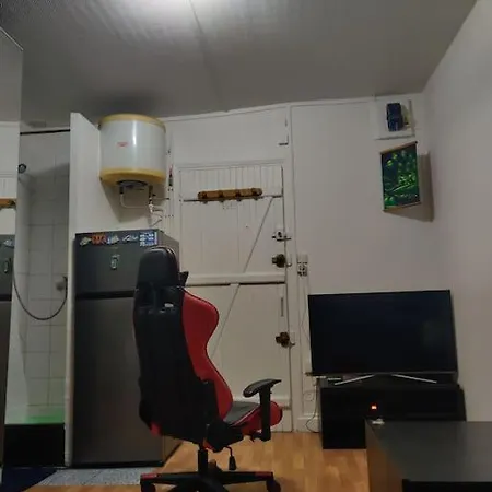 Cosy 9 Apartment